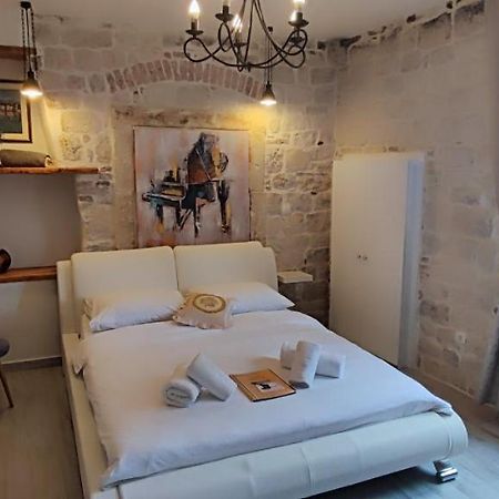 Studios Kadena Trogir - 18Th Century Stone House Exteriér fotografie