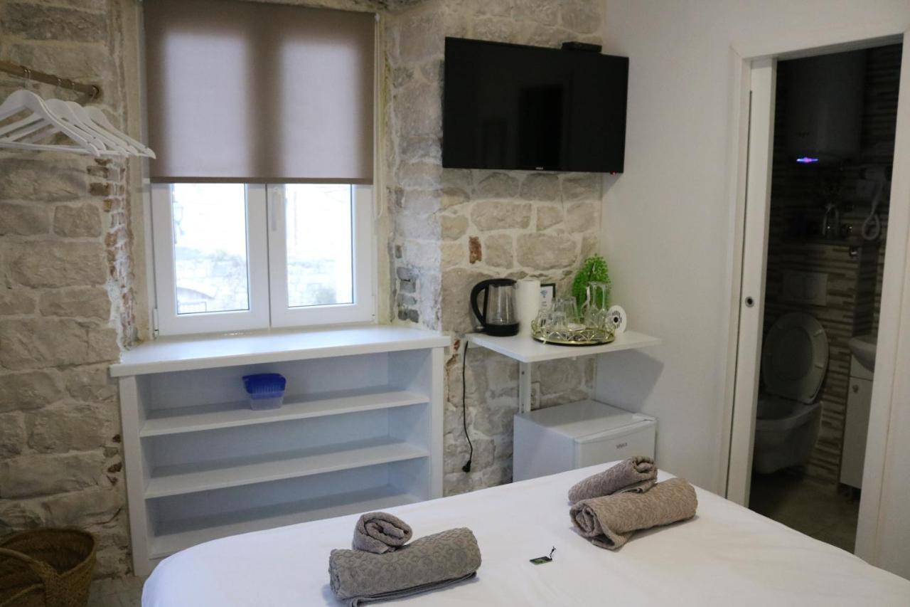 Studios Kadena Trogir - 18Th Century Stone House Exteriér fotografie